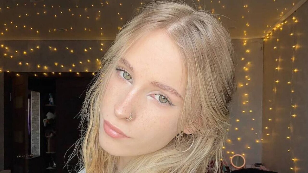 Free AmilySunray Fuck Recording